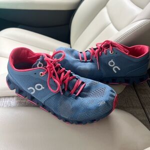 On Cloud X Swiss Engineering CloudTec Women Running Shoes